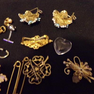JEWELRY LOT 4; MIXED LOT. UNTESTED.