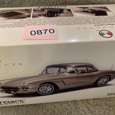 AutoArt 1962 Corvette Mint In Box Officially Licensed by GM