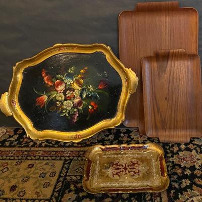 Lot of wood serving trays