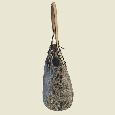 Michael Kors Jet Set Tote