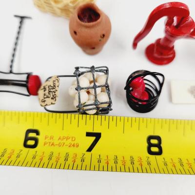 MINATURES - OUTDOOR METAL ITEMS INCLUDING EGG BASKET