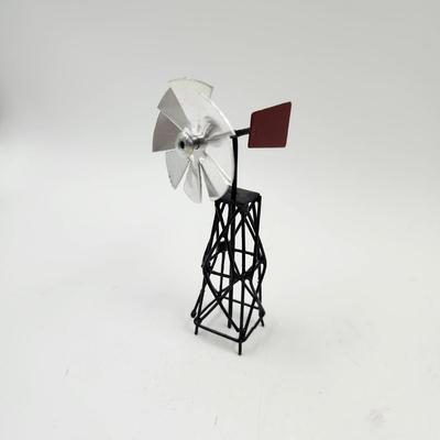 MINATURES - METAL OUTDOOR WINDMILL