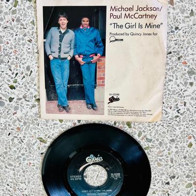Collection of 45 Records (GR-JM)