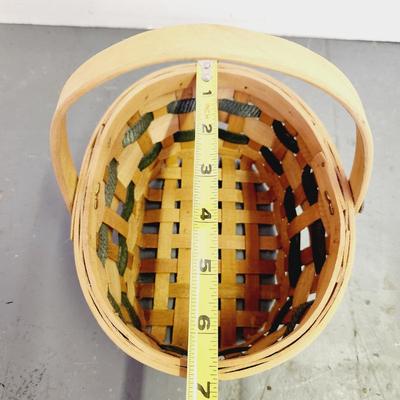 CUTE HANDLE HEART DESIGN BASKET