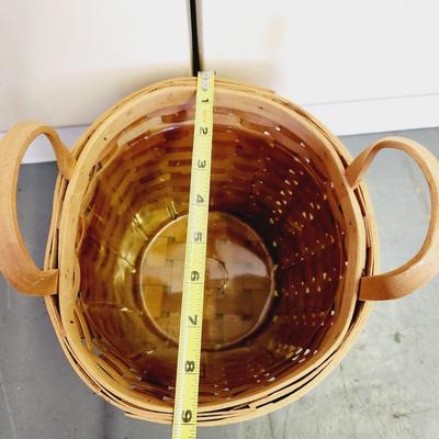 CUTE LEATHER HANDLED BASKET
