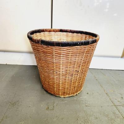 CUTE BASKET TRASH BASKET