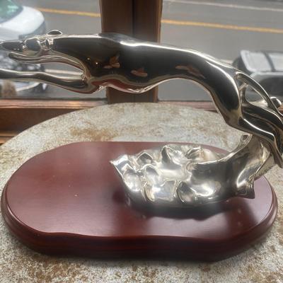 Chrome Jaguar ornament with makers mark