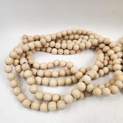 VINTAGE NATURAL WOOD HUNG BEADS 16 FT