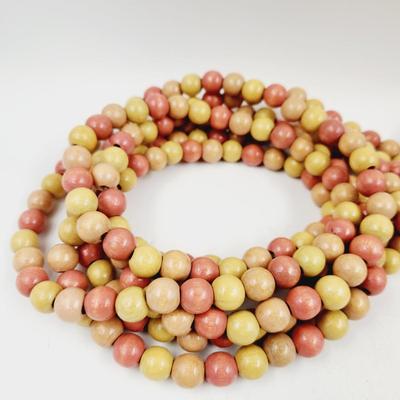 VINTAGE NATURAL WOOD PINK, YELLOW & NEUTRAL STRUNG BEADS 16 FT