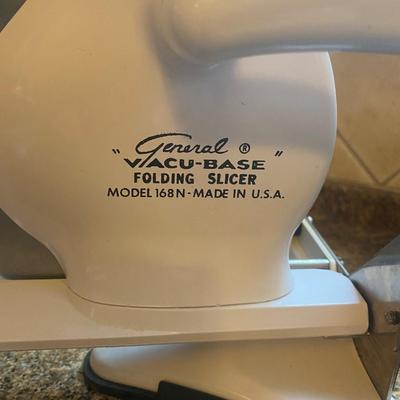 Various Kitchen Appliances-Cuisinart Blender, Meat Slicer, Vintage Italian Pasta Maker