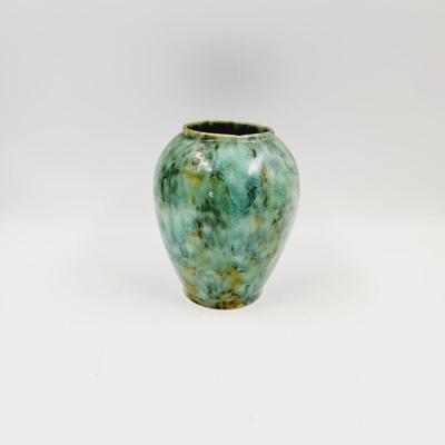 BEAUTIFUL TURQUOISE TONED POTTERY VASE