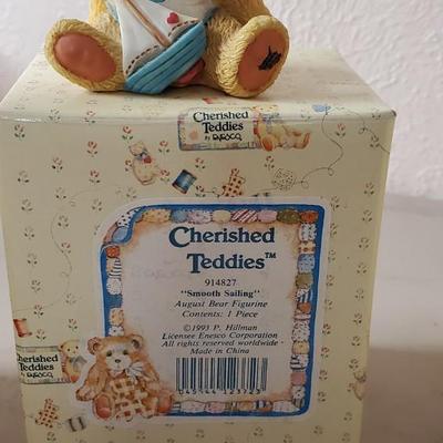 This collection has the center express snowbear the smooth sailing bear the cowbear in the Sylvia bear