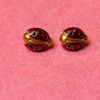 VTG Signed Avon 1980 Ladybug Pierced Earrings