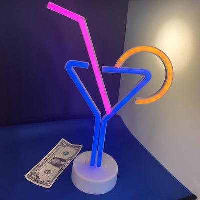 COCKTAIL TIME LIGHT-UP SIGN