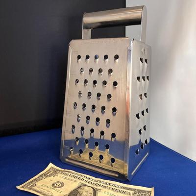 STAINLESS SHREDDER-GRATER BOX TOOL