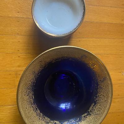 Painted gold leaf Vases and bowls