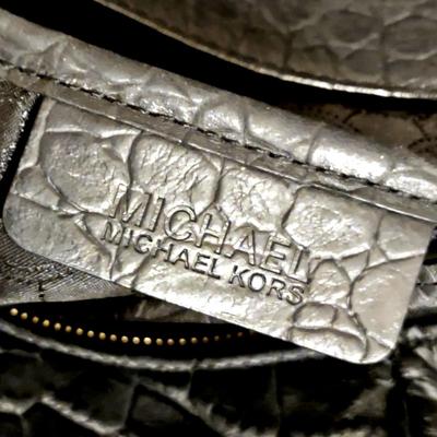 Michael Kors Beverly Shoulder Bag