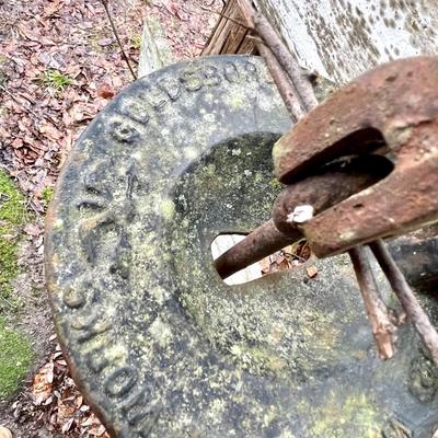 Antique Waynes Work Pitcher Pump