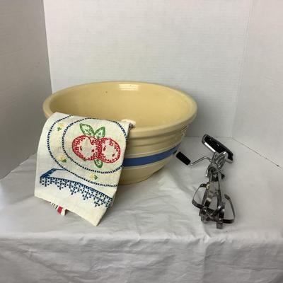 734 Large Blue Stripe Ovenware Pottery Bowl with Hand Mixer and Vintage Tea Towel
