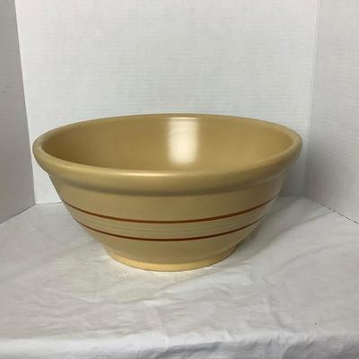 733 Vintage Large Yellow Ware Mixing Bowl