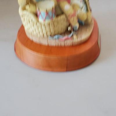 Cherished Teddy's commemorative 5 year anniversary figuring