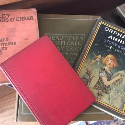 BOOK LOT
