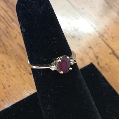 14KT GOLD RING