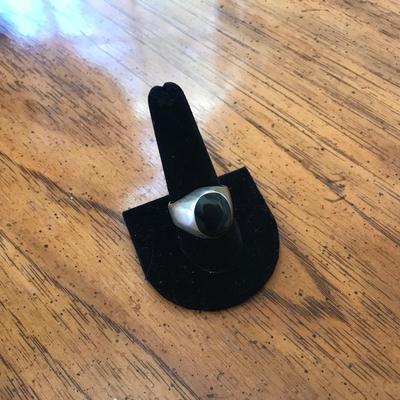 STERLING SILVER RING