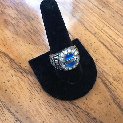 10 KT GOLD RING