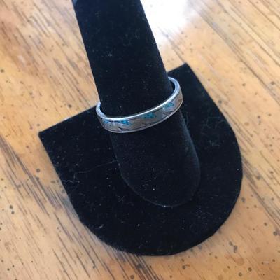 STERLING SILVER RING