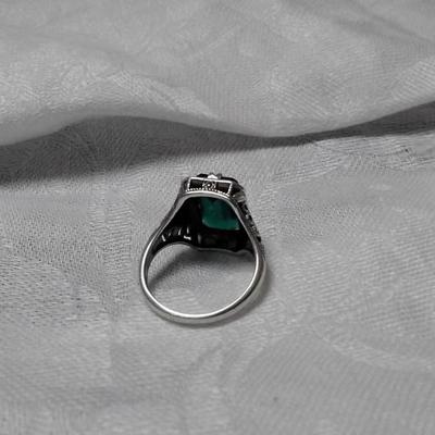 Beautiful Filigree Emerald Quartz 925 Ring Size 9