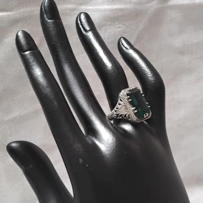 Beautiful Filigree Emerald Quartz 925 Ring Size 9