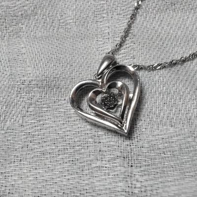 925 16" GOC Heart With Floating Diamonds In Middle