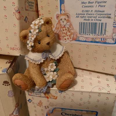 Set of 4 cherished teddies