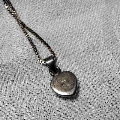 Vintage Mother Of Pearl Heart 16" Gold Vermeil Necklace