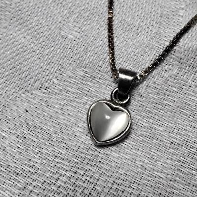 Vintage Mother Of Pearl Heart 16" Gold Vermeil Necklace