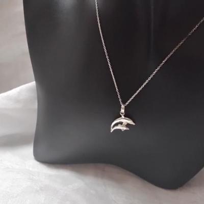 Beautiful Shiny Jumping Dolphins 925 18" Necklace