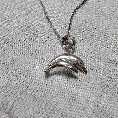 Beautiful Shiny Jumping Dolphins 925 18" Necklace