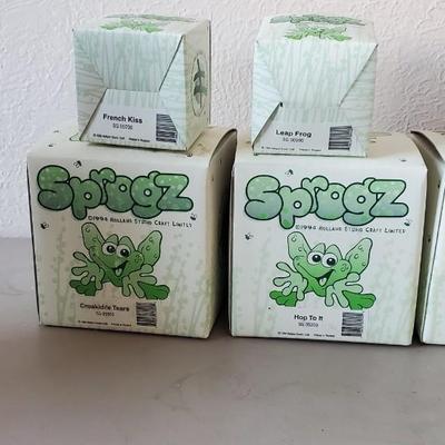 6 sprog figures