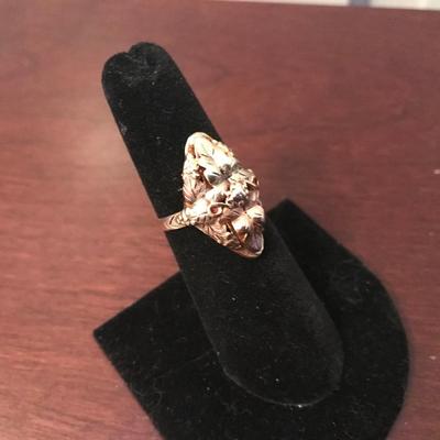 BLACK HILLS GOLD RING