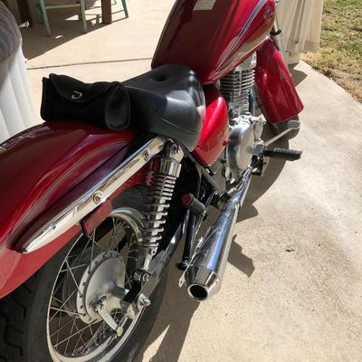 2001 Suzuki GZ 250