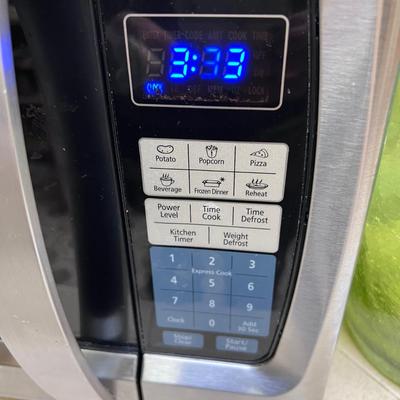 Working Oster Microwave