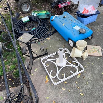 Garden decor and tools lot