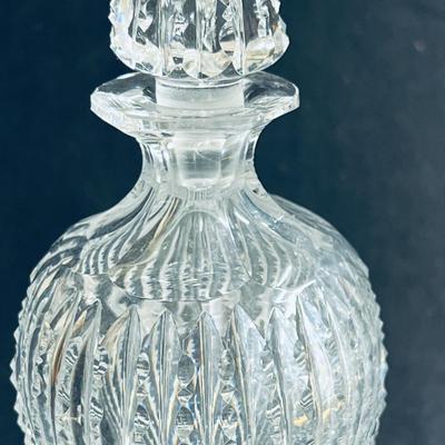 Beautiful Antique Cut Glass Perfume Scent Bottle with Stopper