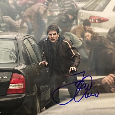 War of the Worlds Tom Cruise Signed Movie Photo