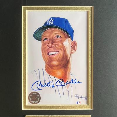 Mickey Mantle signed photo. GFA authenticated