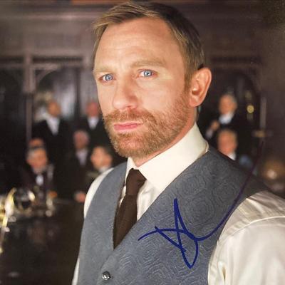 Daniel Craig Signed Movie Photo