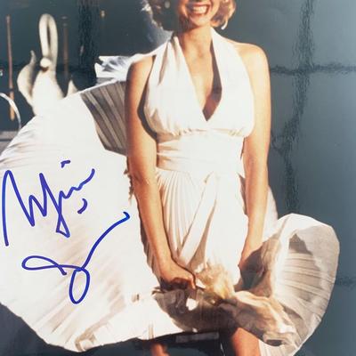 Mira Sorvino Signed Photo