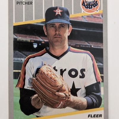 Nolan Ryan Baseball Trading Card - Fleer #368 1989