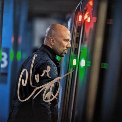Common signed photo